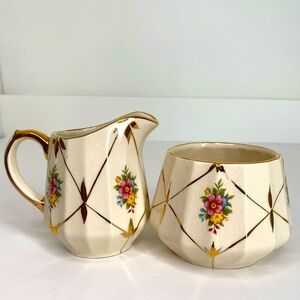 Vtg Sadler England Cream and Sugar Pair Cream Gold Pink Yellow Floral Sprays